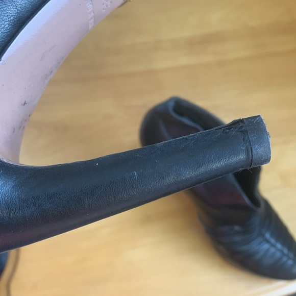 Prada Black Leather Full Coverage Bootie Pumps IT38.5 US8.5 Ruched GUC Platform - Picture 12 of 14